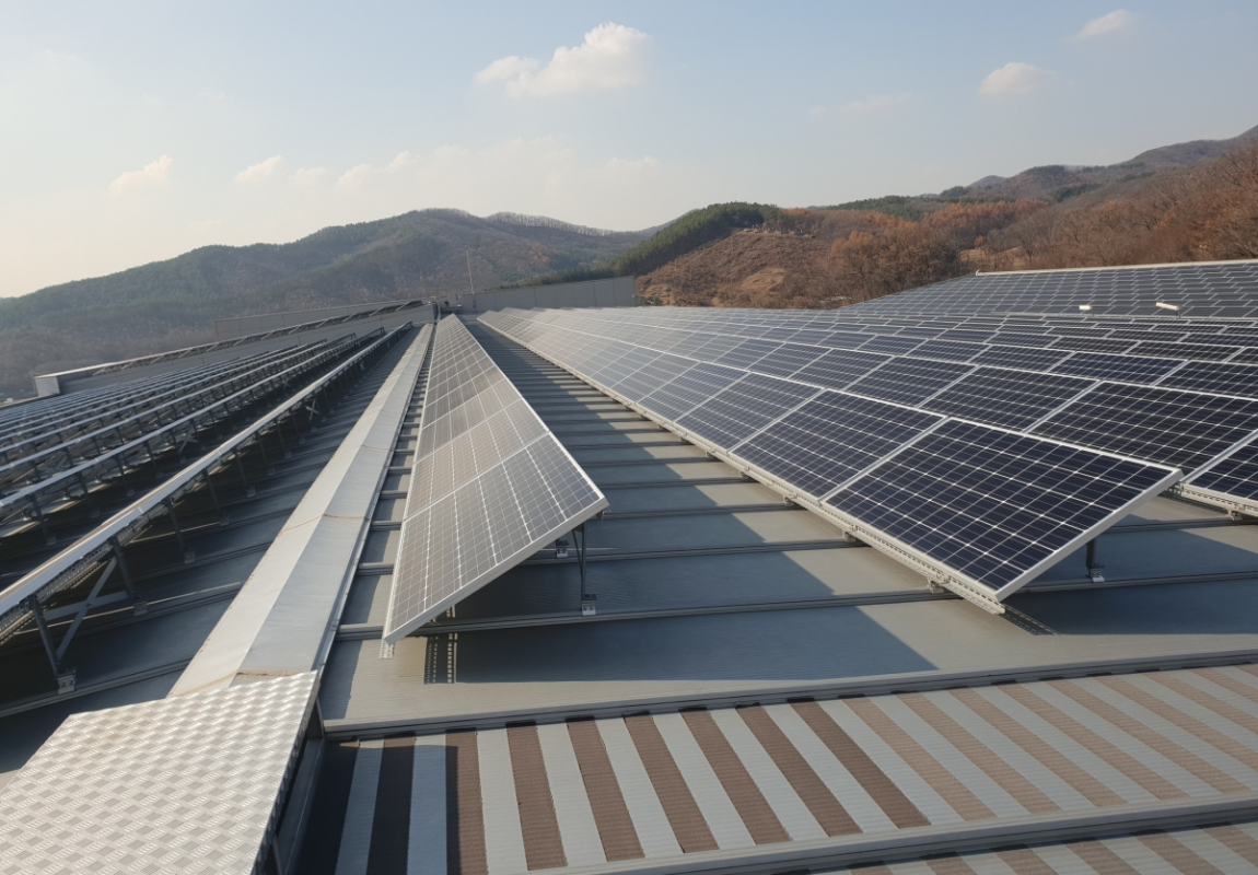 Điện năng lượng mặt trời dành cho doanh nghiệp 